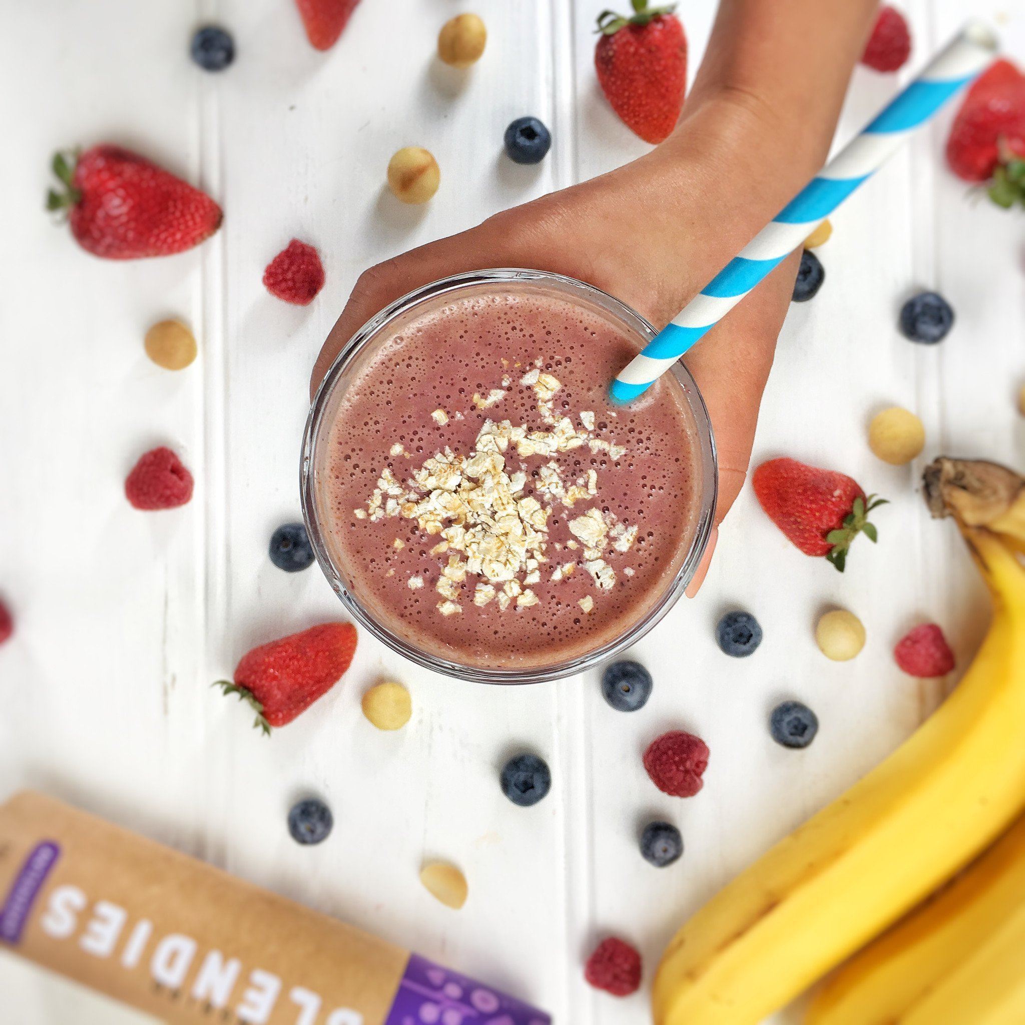 Mixed Berry Macadamia Smoothie
